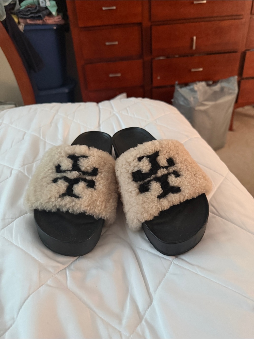 Tory Burch Cream Shearling Slide Sandals with Black Logo - Women